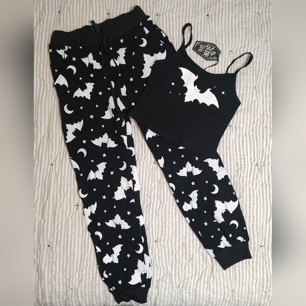 Bat Joggers and Tank